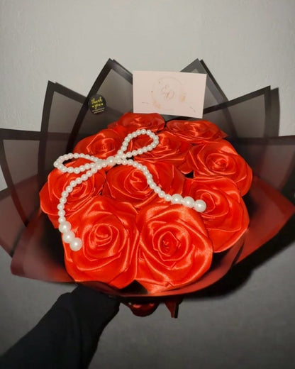 Bouquet de roses satinée éternels